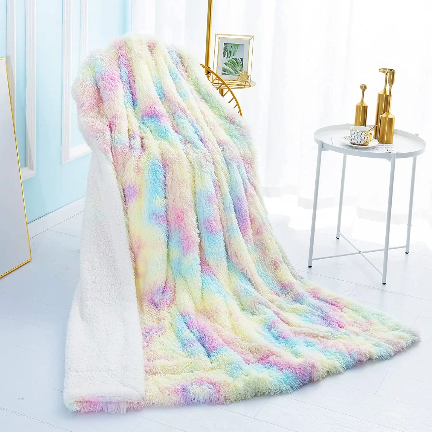 Soft Fuzzy Blanket For Girls, Throw Blankets For Couch, Sofa, Bed, Colorful and Lightweight