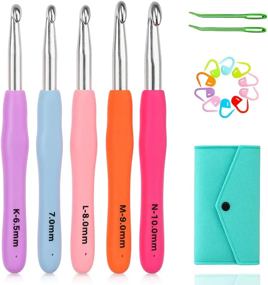 Large Ergonomic Crochet Hooks Set with 5 Sizes
